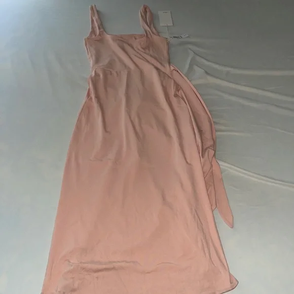Aritzia Wilfred Saturn Midi Dress (Color: Coral Blush) - Picture 12 of 14